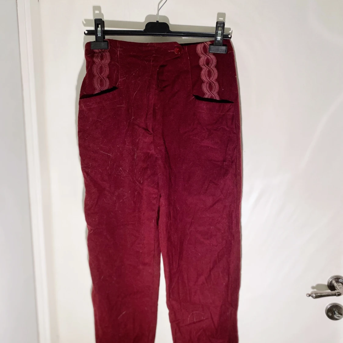 Vinröda byxor storlek S - 91