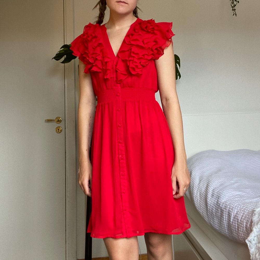 Röd Röd klänning H&M - H&M | Plick Second Hand