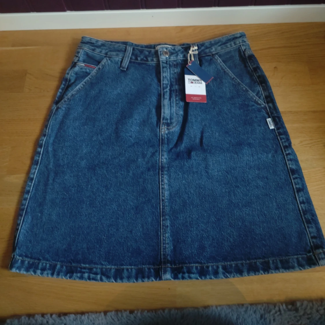 Jeanskjol från Tommy Jeans