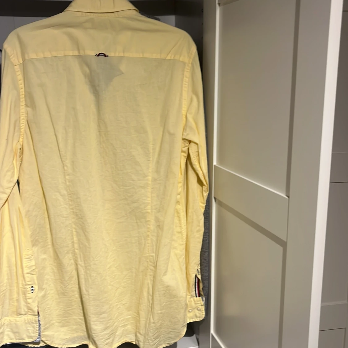 Gul Tommy Hilfiger skjorta - 2