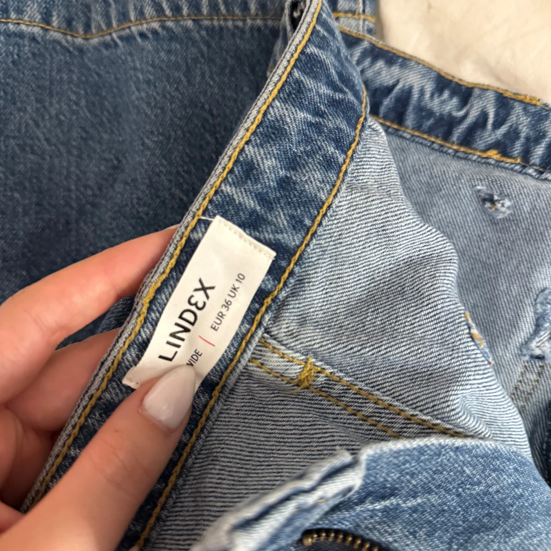 Blå wide jeans från Lindex, strl 36 - 3