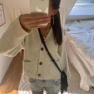 Superfin kofta - Jättefin kofta från uniqlo! Använd sparsamt