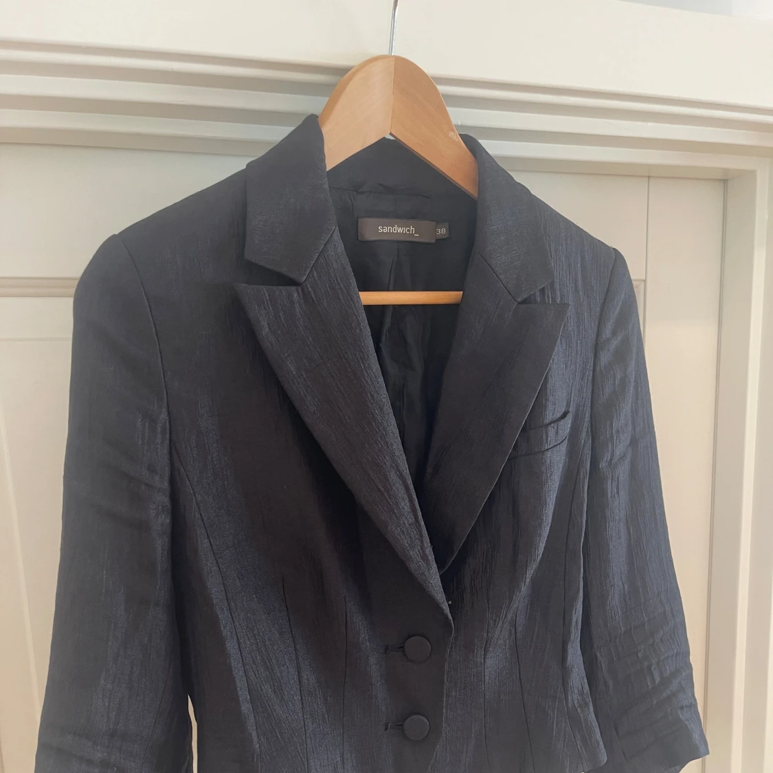 Svart långklänning i linne från Sandwich - 4