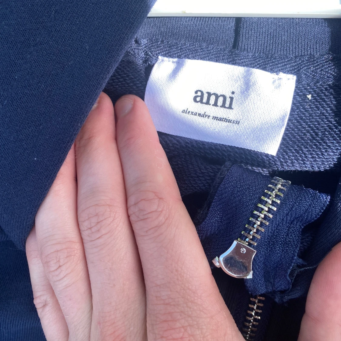 Marinblå hoodie från Ami Alexandre Mattiussi - 2