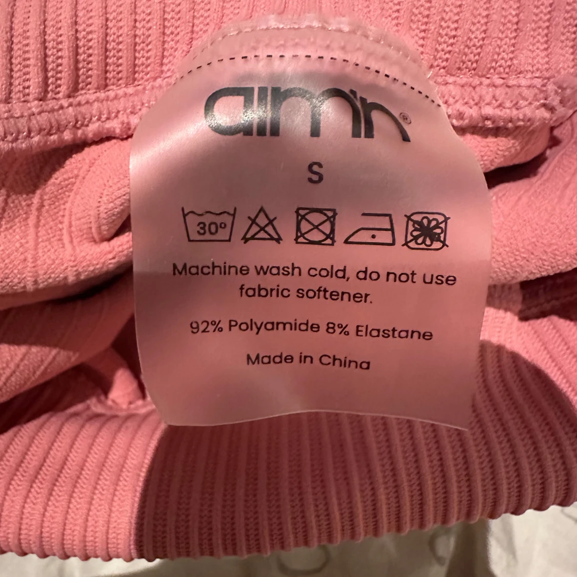 Rosa ribbade shorts från Aim'n - 3