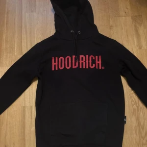 Hoodrich Hoodie - Delvis använd, denna modell slutsåld överallt