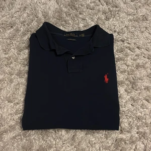 Ralph Lauren pike GE PRISFÖRSLAG  - Skick: 9/10 | Storlek: XS | Passar perfekt för dig som är 165-170 | Nypris: 1500 | Mitt pris: Ge prisförslag | Hör av er vid frågor. 