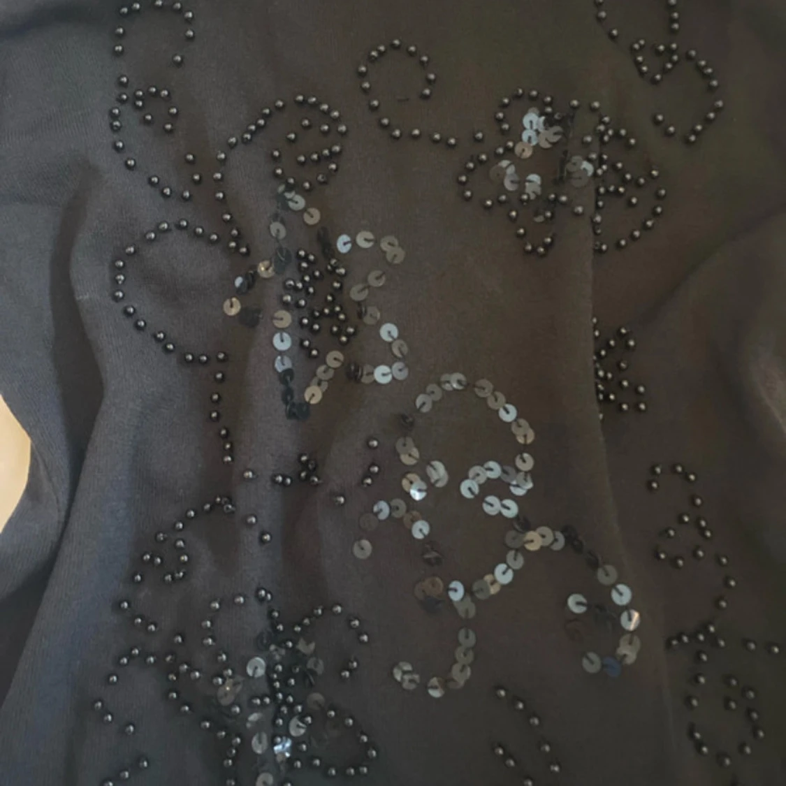 Svart paljettlinne  - 1