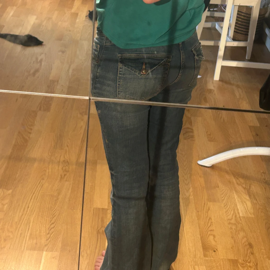 Blå bootcut jeans låg midja  - 1