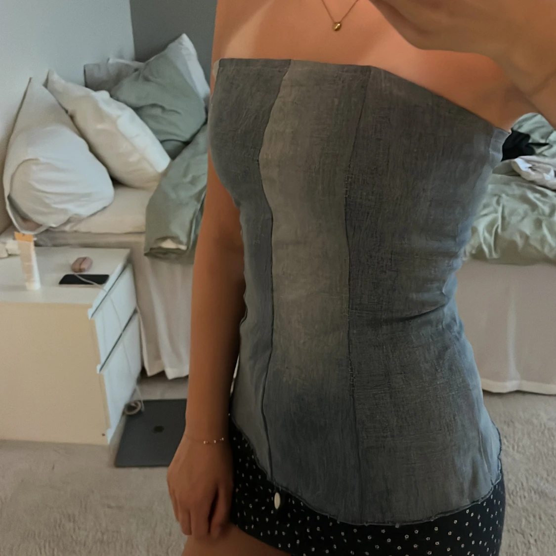 Blå bandeau tubtopp i jeanslook - 2