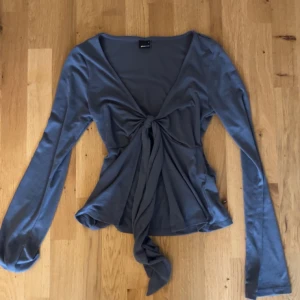 Topp från Gina tricot - supercute topp från gina💗💗