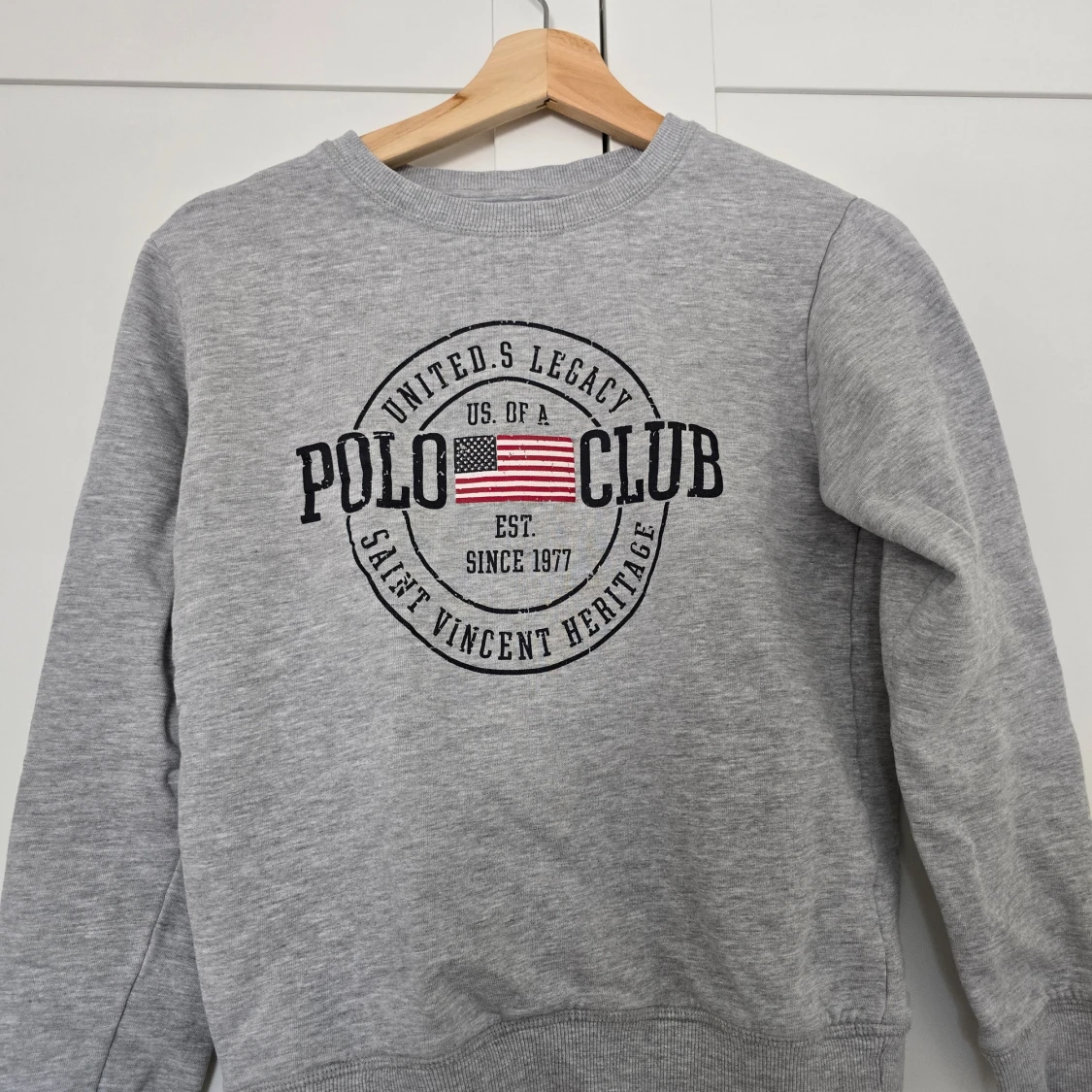 Grå sweatshirt från Polo Club Saint Vincent