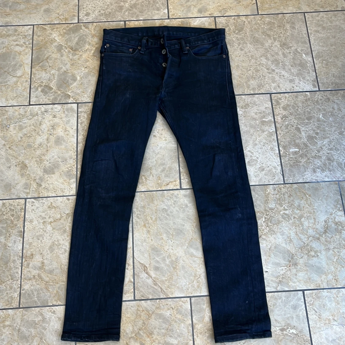 Mörkblå jeans Dropped Slim