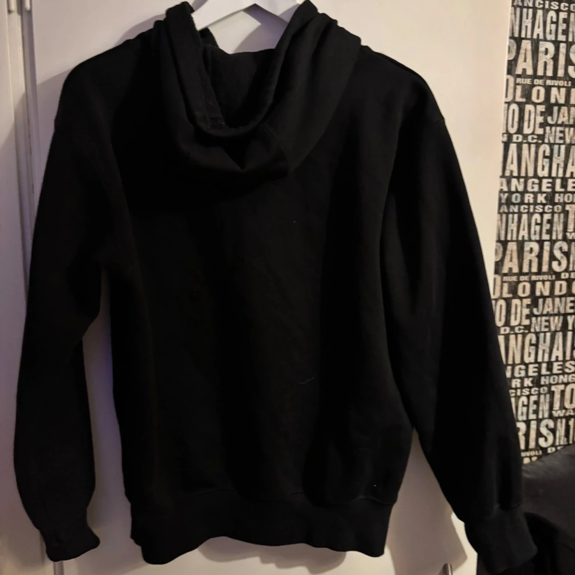 Svart hoodie från Saint Laurent - 1