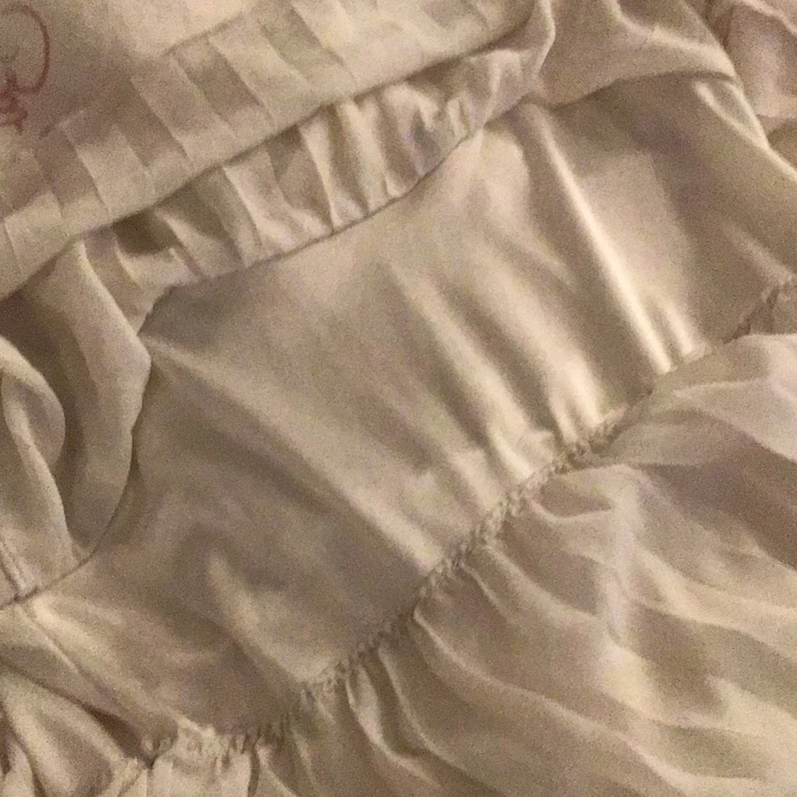 Vit klänning med volanger - 3