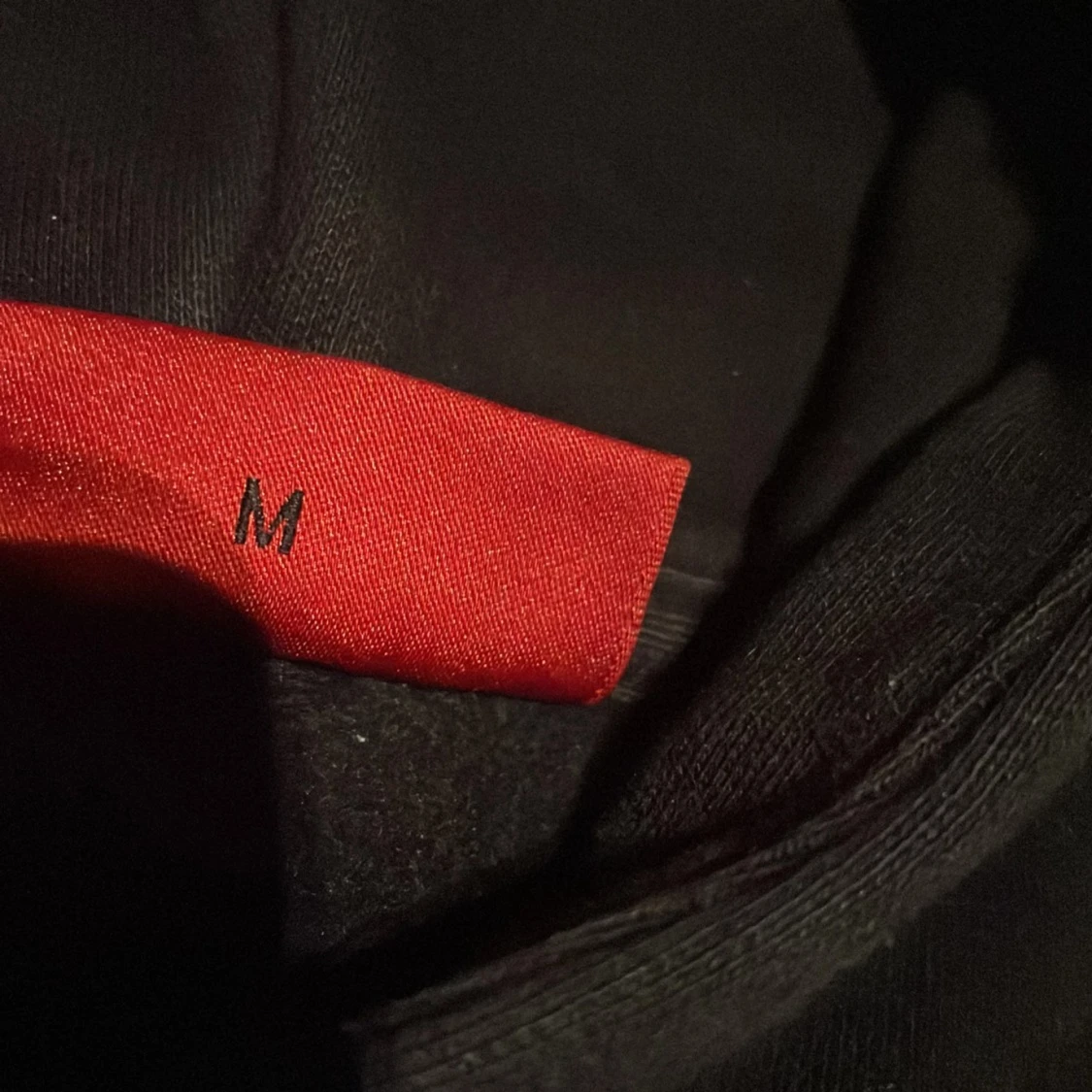 Svart hoodie från Hugo - 1