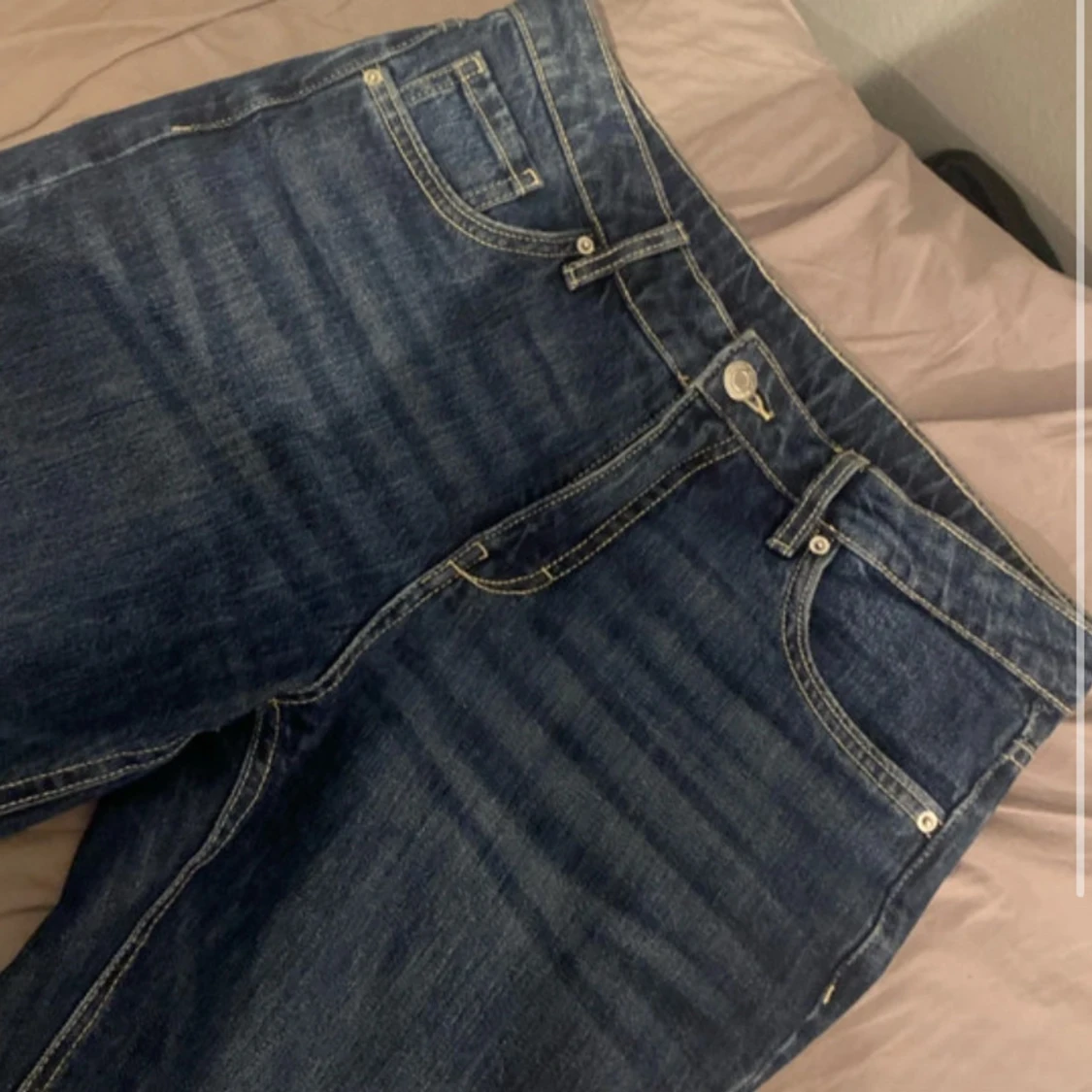 Mörkblå jeans från Kappahl - 3