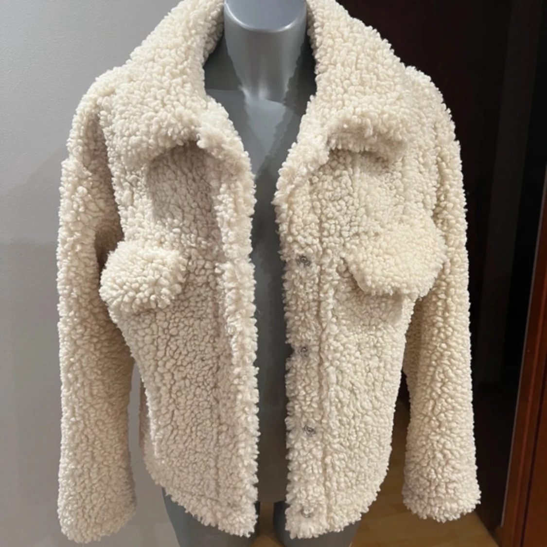 Beige teddyjacka - 1