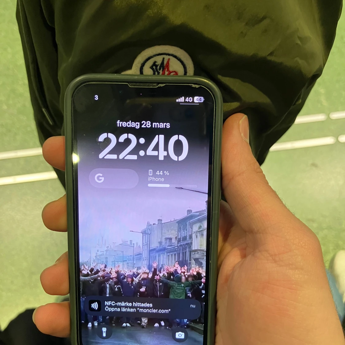 Grön vindjacka från Moncler - 4