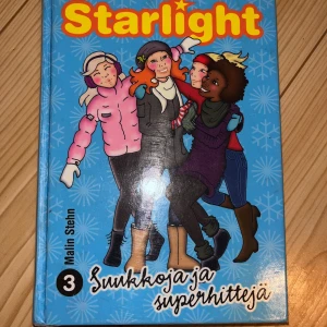 Starlight kirja - Starlight kirjasarjan 3 osa. Hyvä kuntoinen. Eka tyhjä sivu revennyt pois ja muutamaa sivua teipattu mutta muuten hyvässä kunnossa. Viat eivät haittaa lukemista. Kissatalous MMM, lisätietoja saa kysymällä Katsothan myös muut ilmoitukseni Mikäli hinta ei miellytä tarjoa rohkeasti!