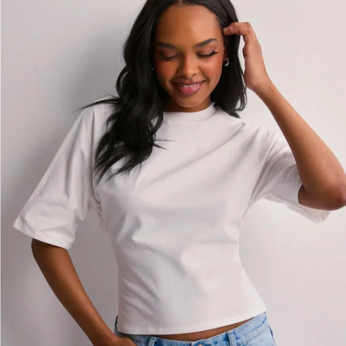 Nelly open back tie tee  - 1