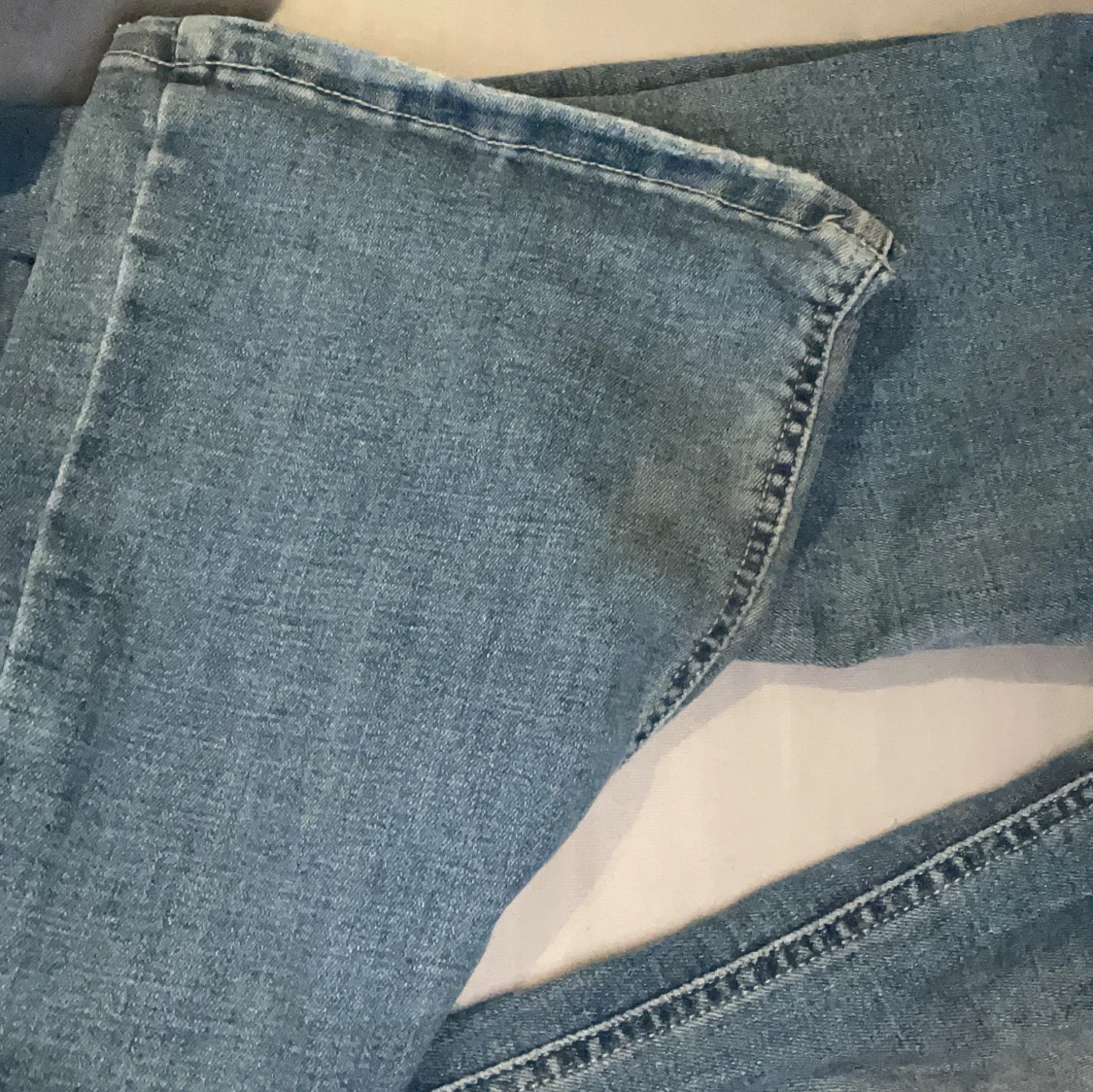 Blå bootcut jeans - 2