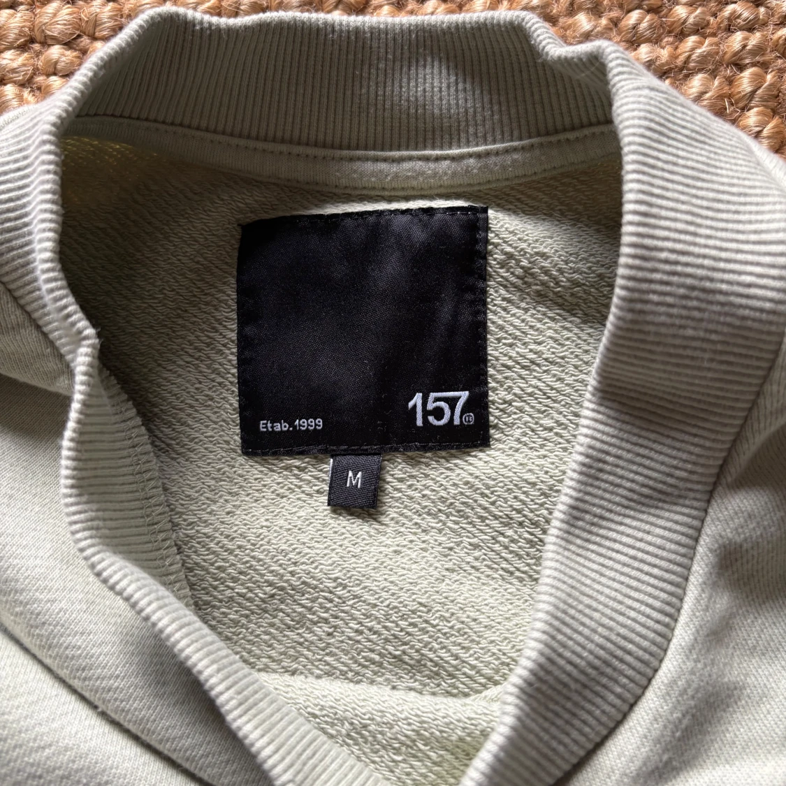 Ljusgrön sweatshirt från 157 - 2