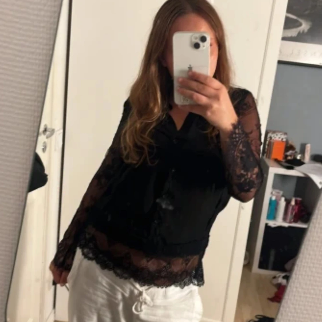 Svart spetsblus från Amisu XS - 2