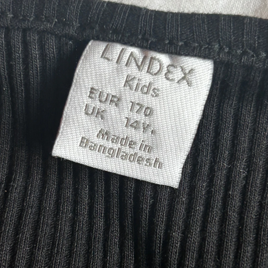 Svart ribbad långärmad tröja Lindex - 2