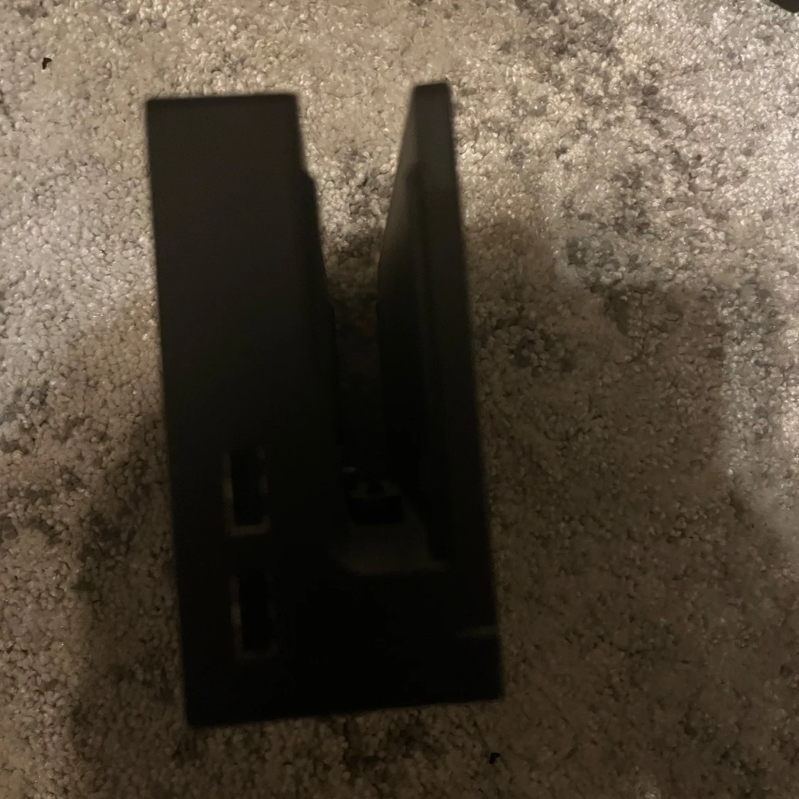 Kommer med fodral och laddare . Brukade spela förr men inte längre och funkar galant  - 2