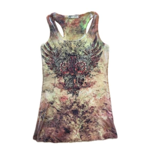 Y2K topp❤️‍🔥🪽 - Söt topp som går ner till höfterna. Storlek är S/M men sitter tight och är väldigt stretchig, så den passar på de flesta🥰