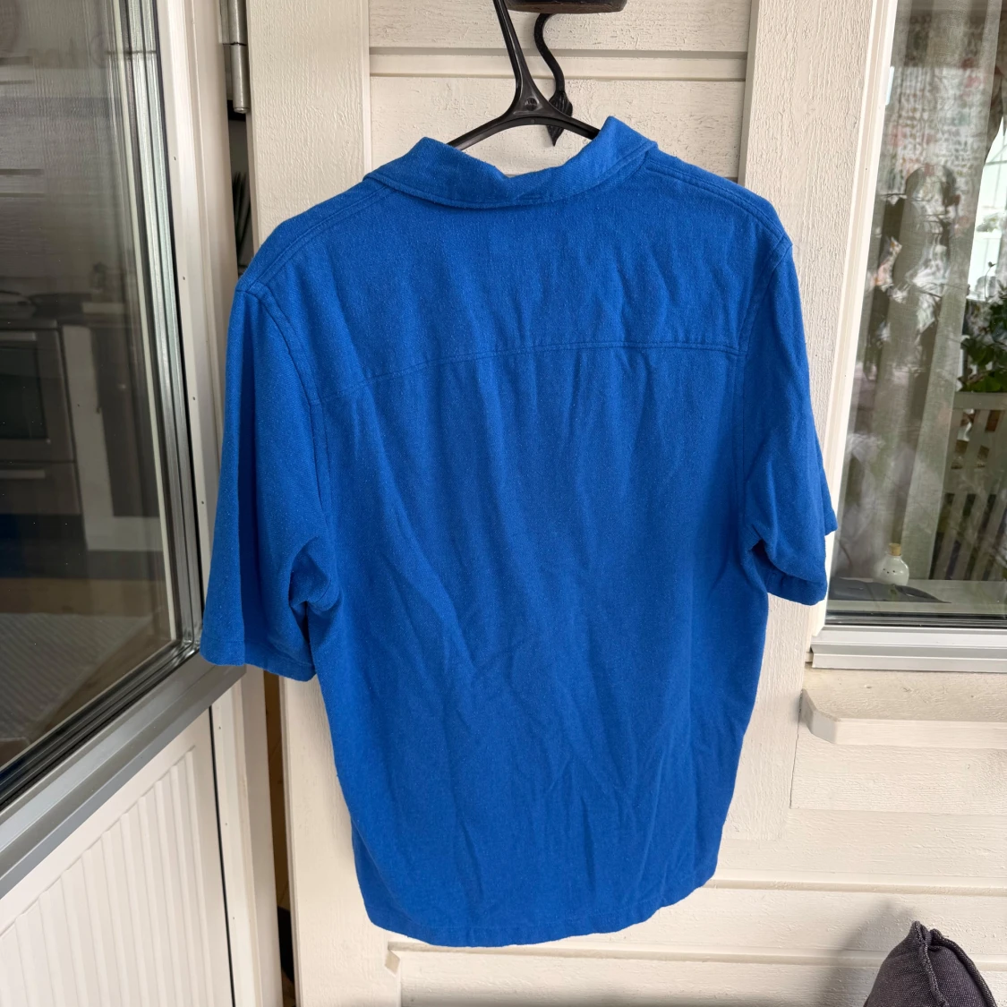 Blå kortärmad skjorta från Zara - 1