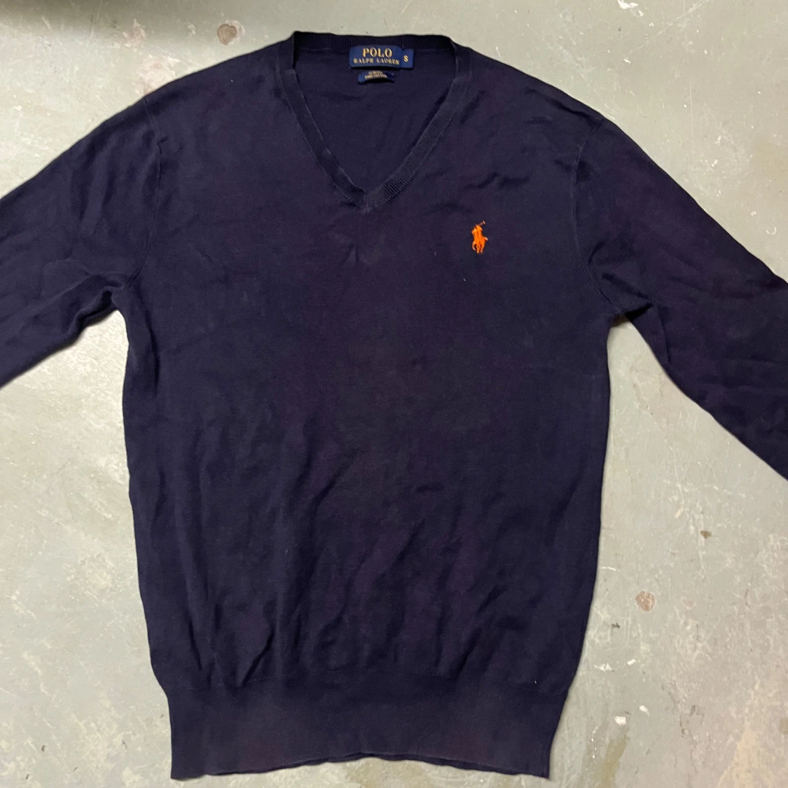 Mörkblå v-ringad tröja Polo Ralph Lauren