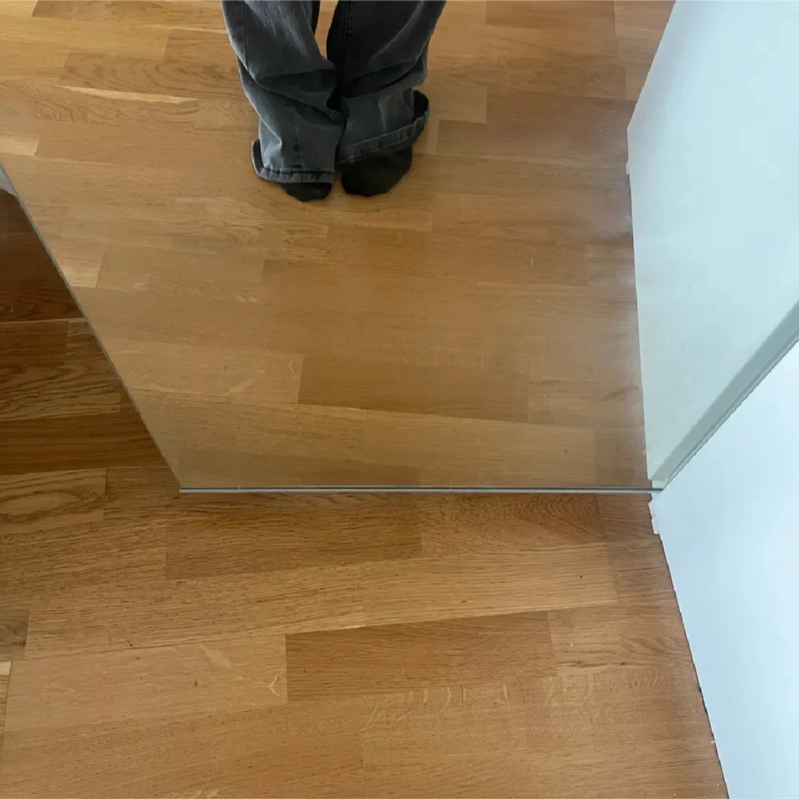 Lågmidjade svarta bootcut jeans - 2