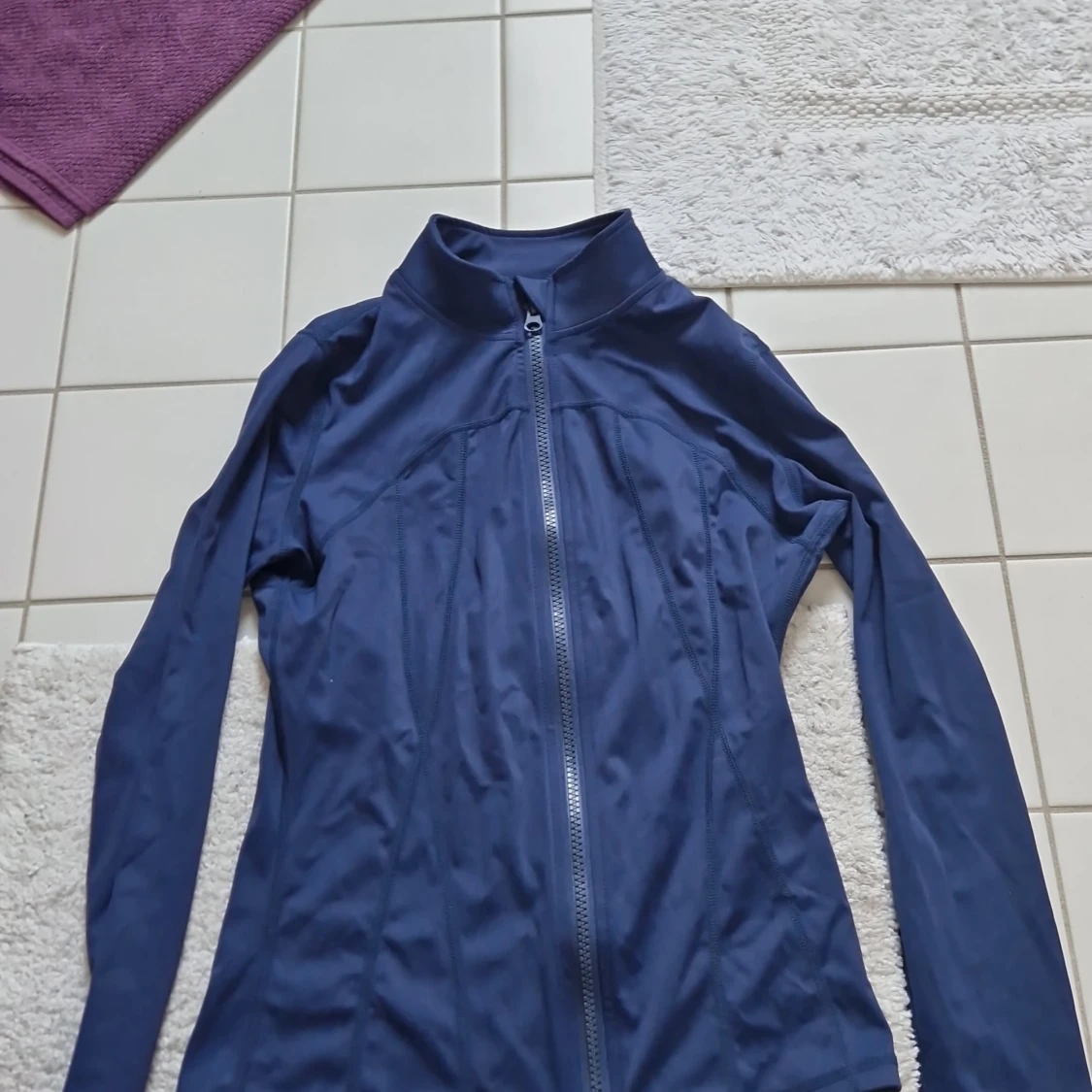 Mörkblå sportig vindjacka - 4