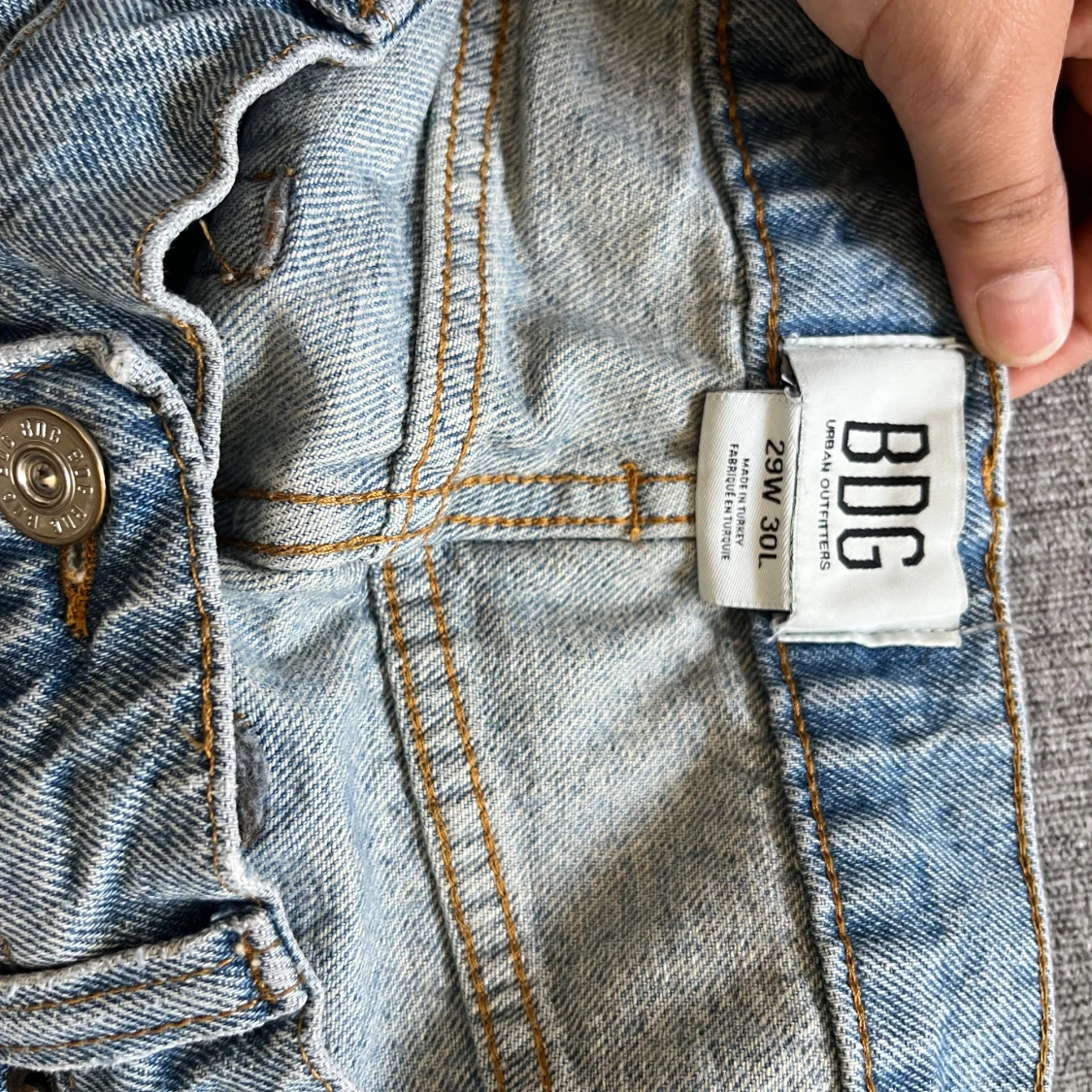 Baggy ljusblå jeans från BDG - 4