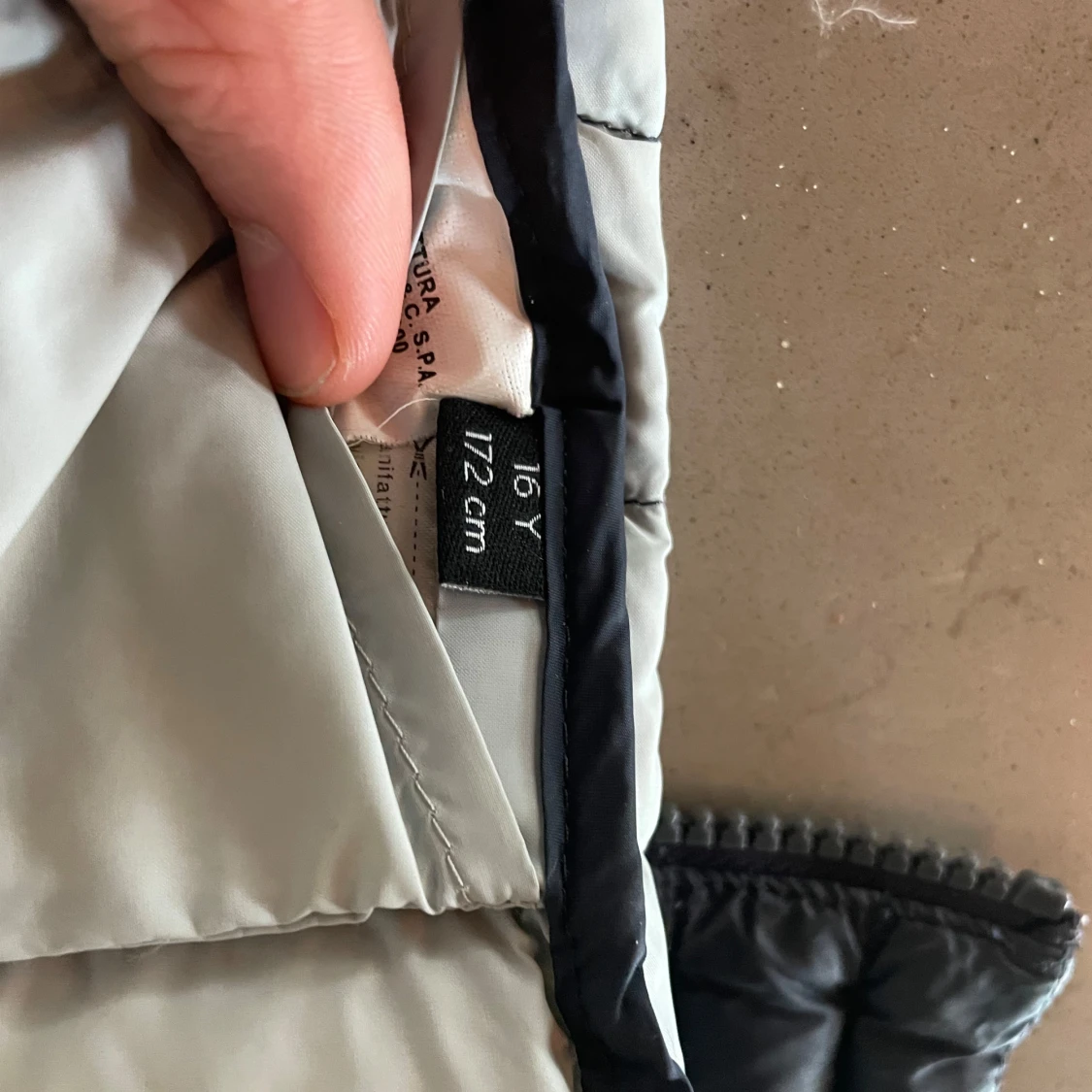 Mörkblå colmar väst - 2