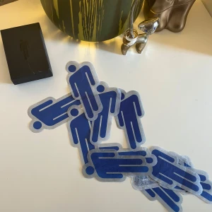 HIT ME HARD AND SOFT TOUR konfetti blohsh💙 - Säljer konfetti från Billie Eilish konsert här i Stockholm!                                                                       70kr st eller 5 st för 300kr! + frakt kostnader    Går såklart att diskutera pris! 