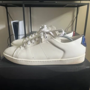 Saint Laurent  - Använda 2 gånger, passar 40/41