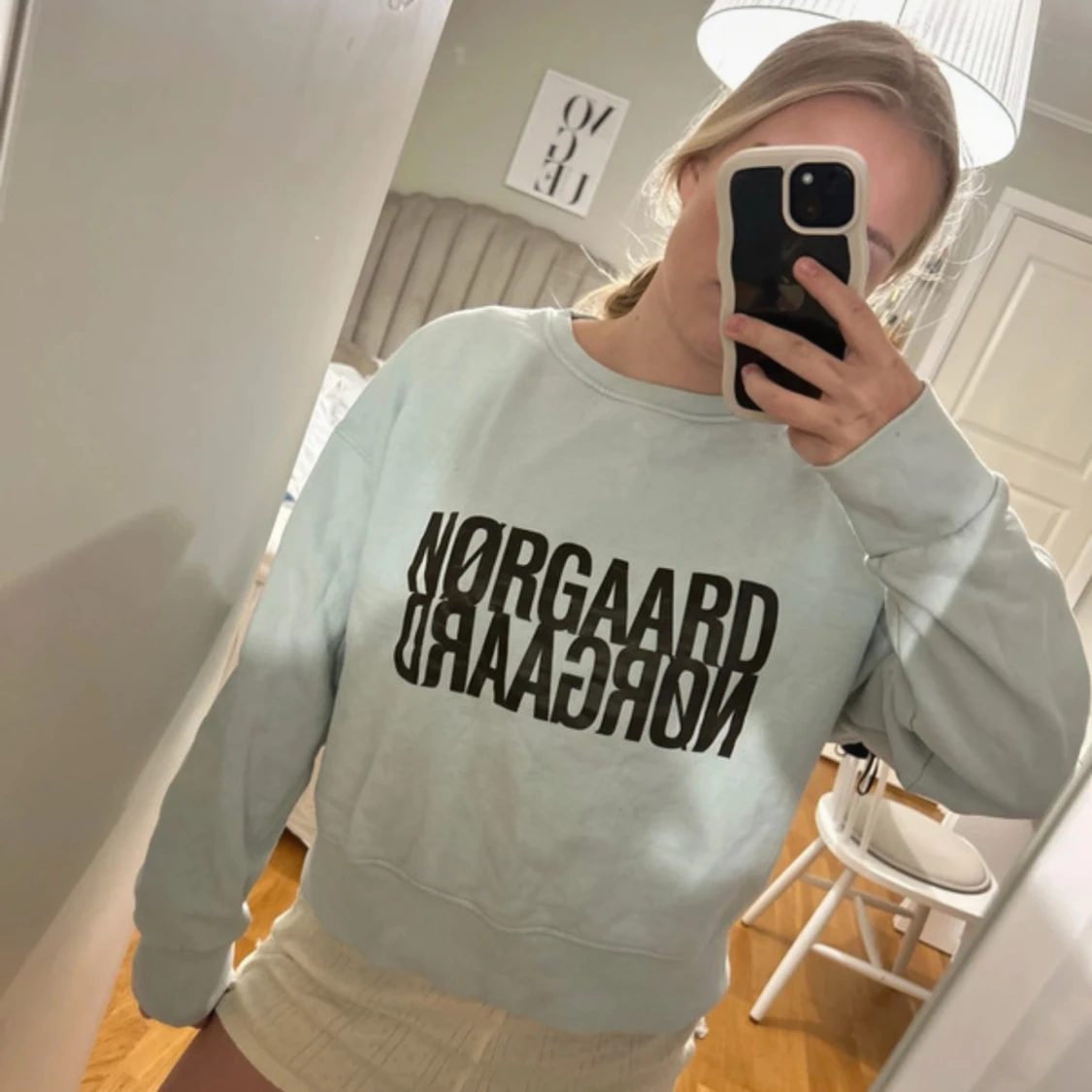 Ljusblå sweatshirt från Nørgaard