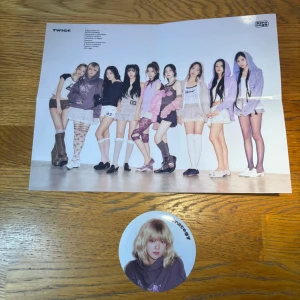 Twice poster och Jeongyeon sticker  - Från Twice Strategy Digipack 