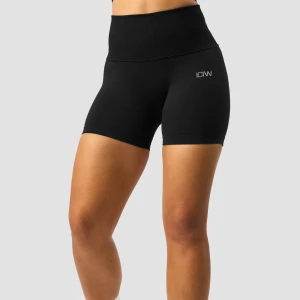 Svarta träningsshorts ICANIWILL - Svarta, högmidjade träningsshorts från ICANIWILL med tight passform. I storlek M, endast prövade. Mobilficka på baksidan och gummigrepp på insidan.