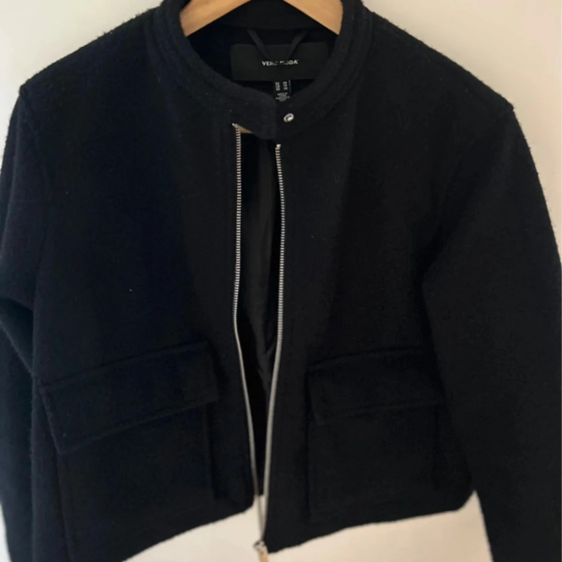 Svart ulljacka från Vero Moda XS - 1