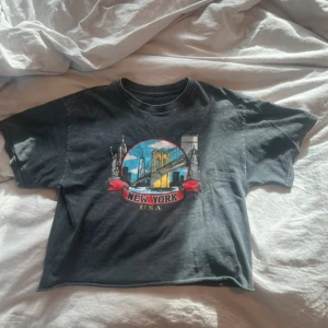 T-shirt med tryck Brandy Melville - T-shirt med tryck från Brandy Melville❤️‍🔥