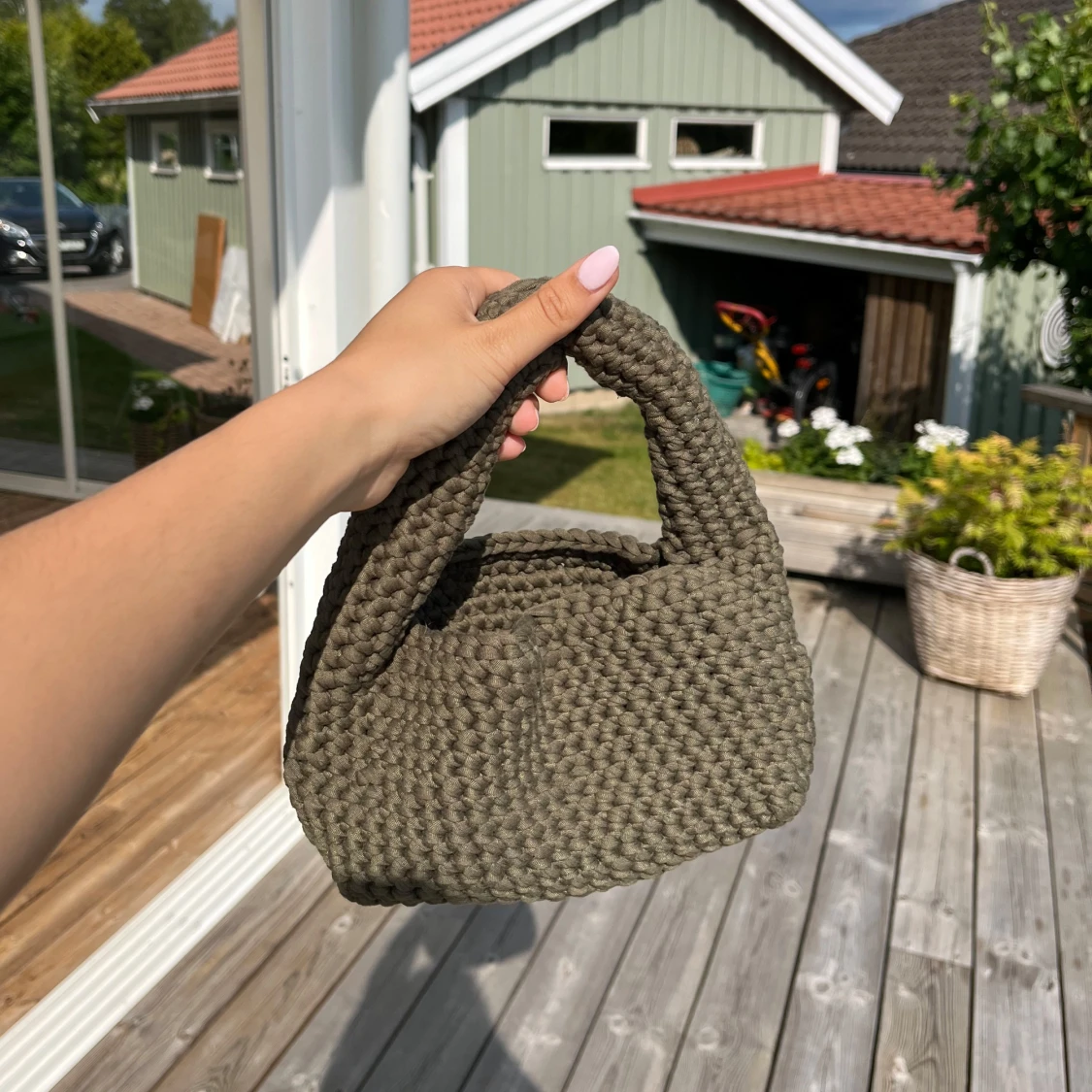 Grön virkad handväska - 1