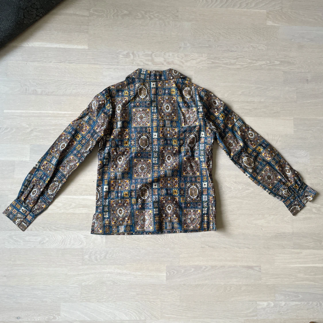 Retro mönstrad kavaj och kjolset - 3