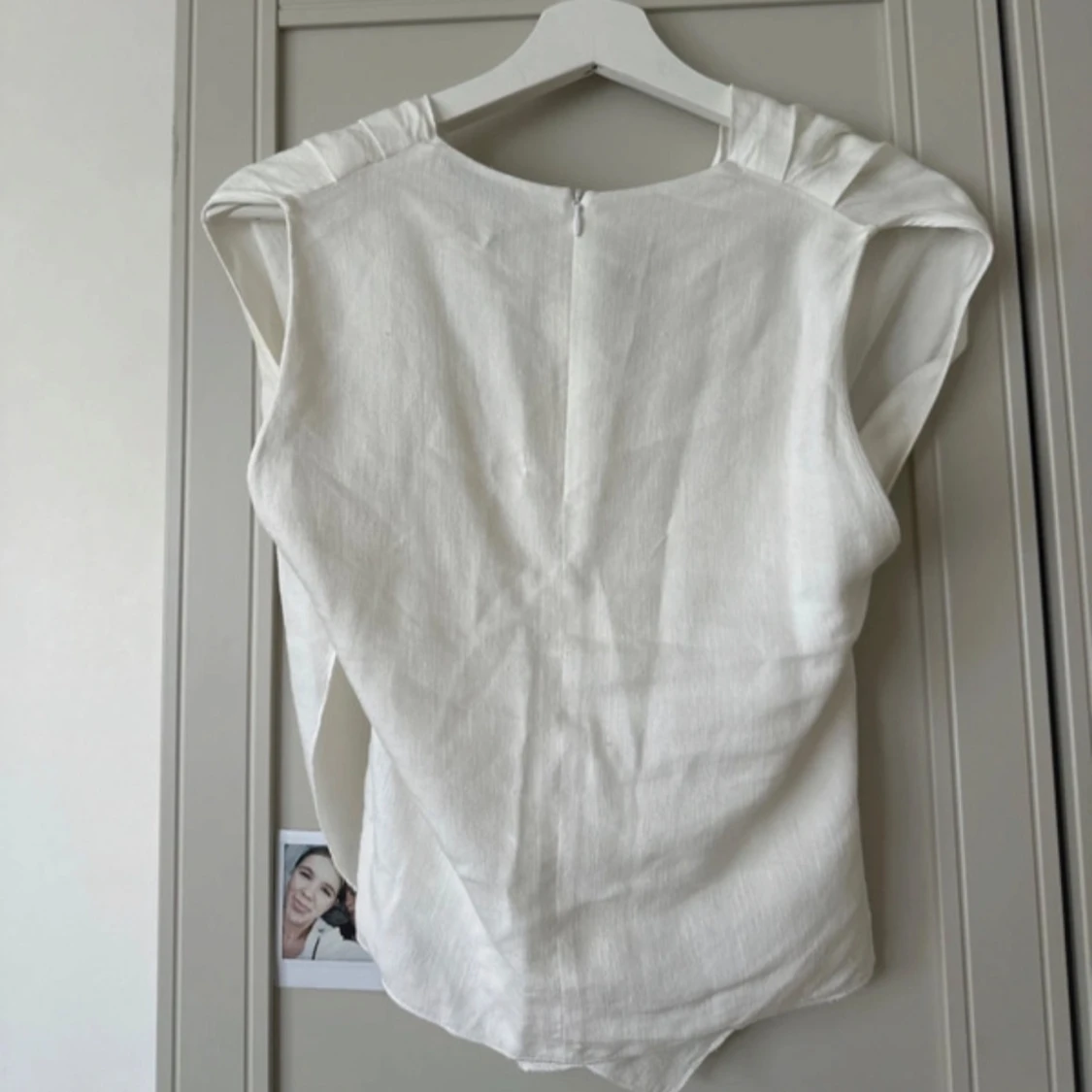 Vit omlottopp från Massimo Dutti - 4