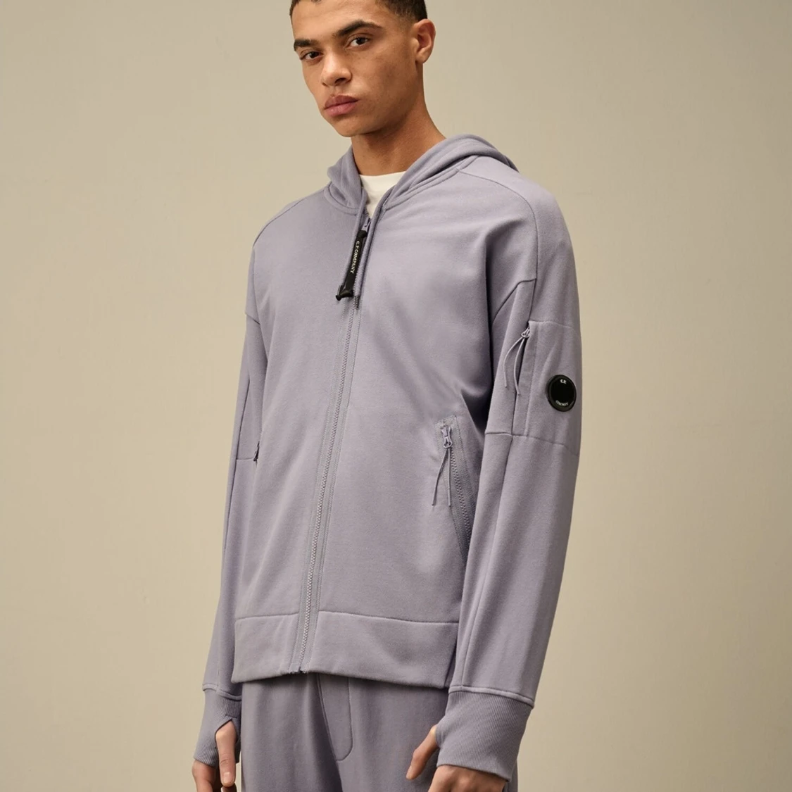 Ljuslila/grå hoodie från C.P. Company - 1