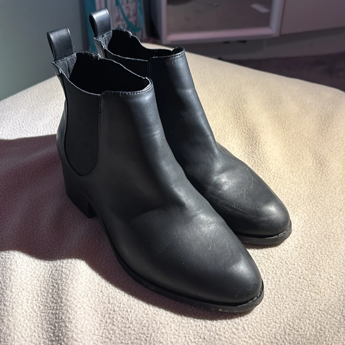 Svarta chelsea boots i skinn - 1