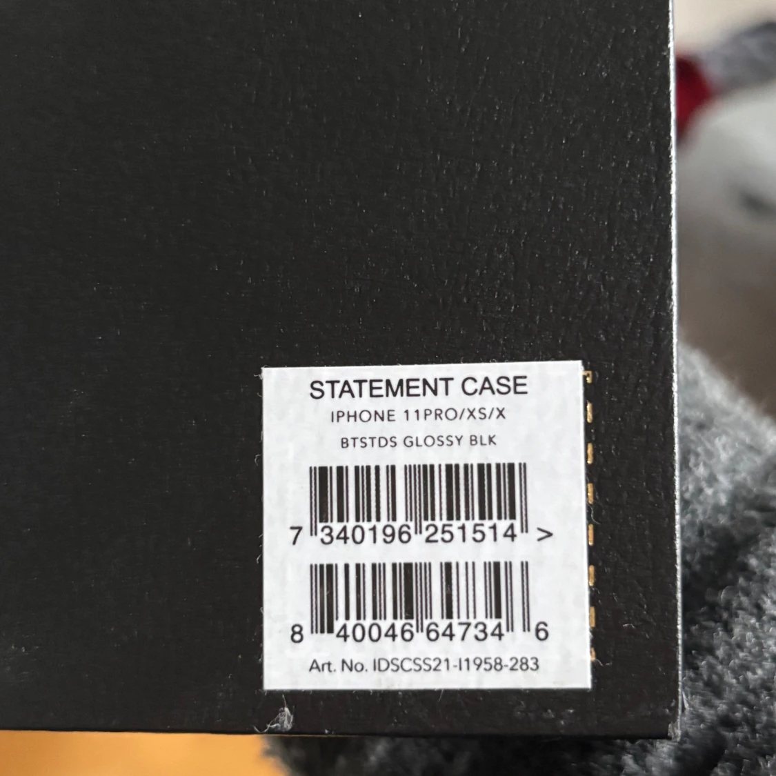 Svart mobilfodral Ideal of Sweden - 3